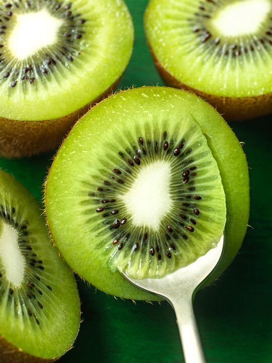 How to Choose the Right Iranian Kiwi Type for Your Market?